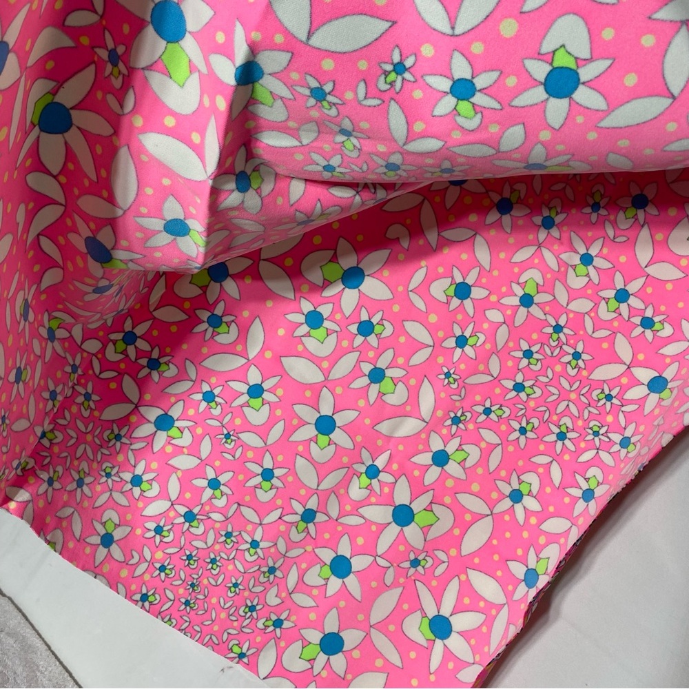 Vintage Floral Pink Fabric with Blue and White Accents - Picture 8 of 11